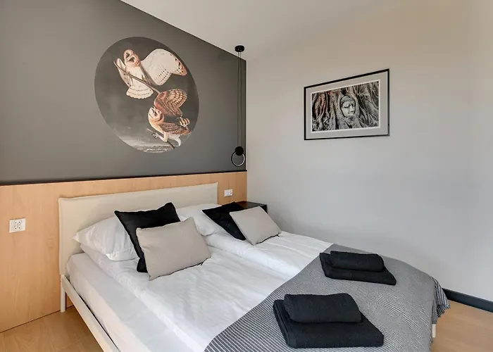 Luxury Aura 40 - 5 By Grand Apartments